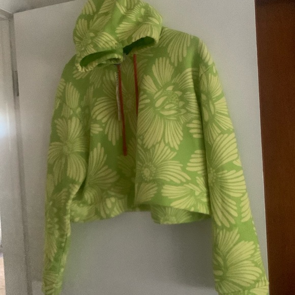 FARM Rio Tops - NWT Farm Rio x Anthropologie Cropped hoodie